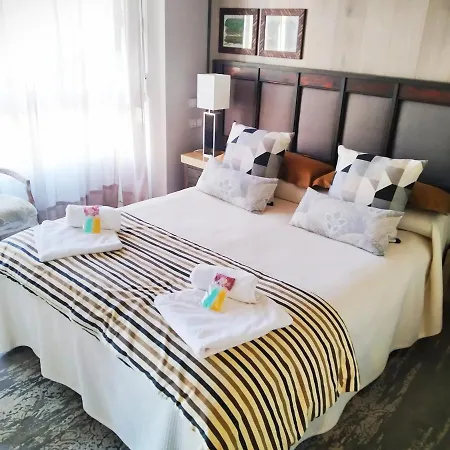 La Corte Luxury Arena, Con Terraza A 15 Mtr De La Playa Apartamento Gijón